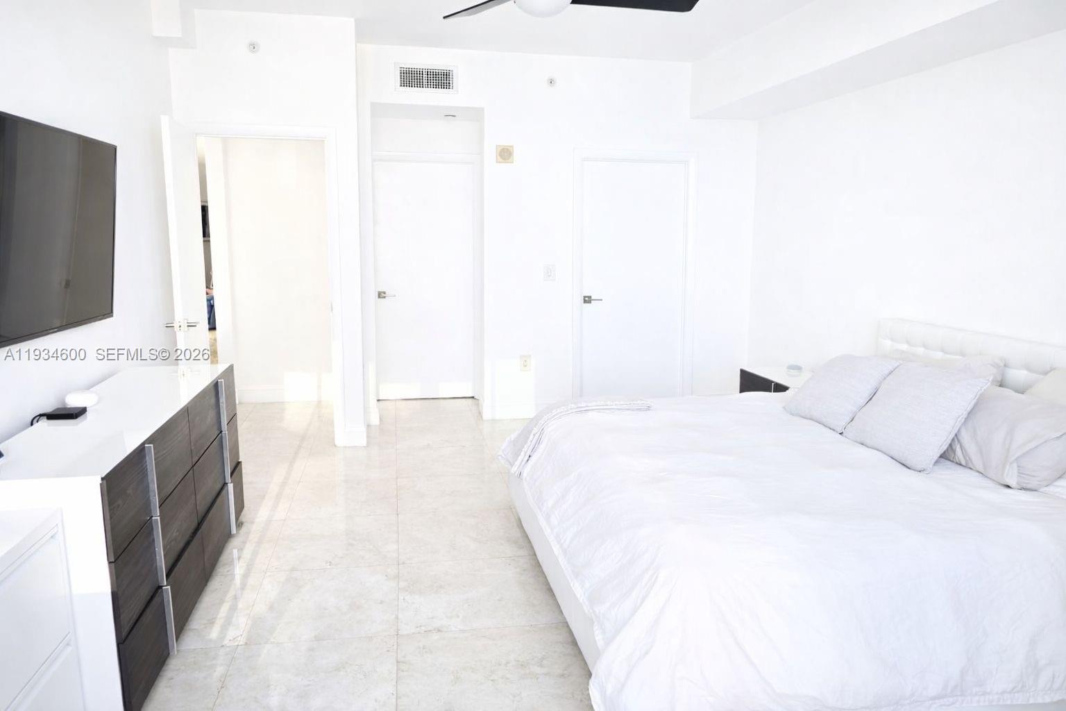 Photo of 3340 190th St  #1109, Aventura, Florida, 33180 - 