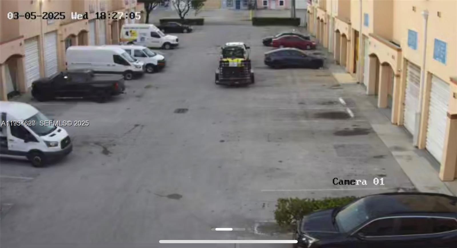   /   sq. ft. $ 2025-12-23 0 foto