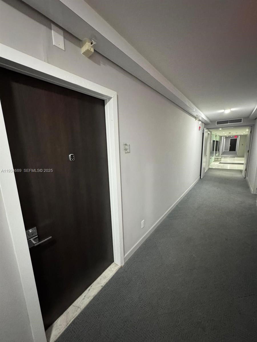 Photo of 20335 Country Club Dr  #1105, Aventura, Florida, 33180 - 