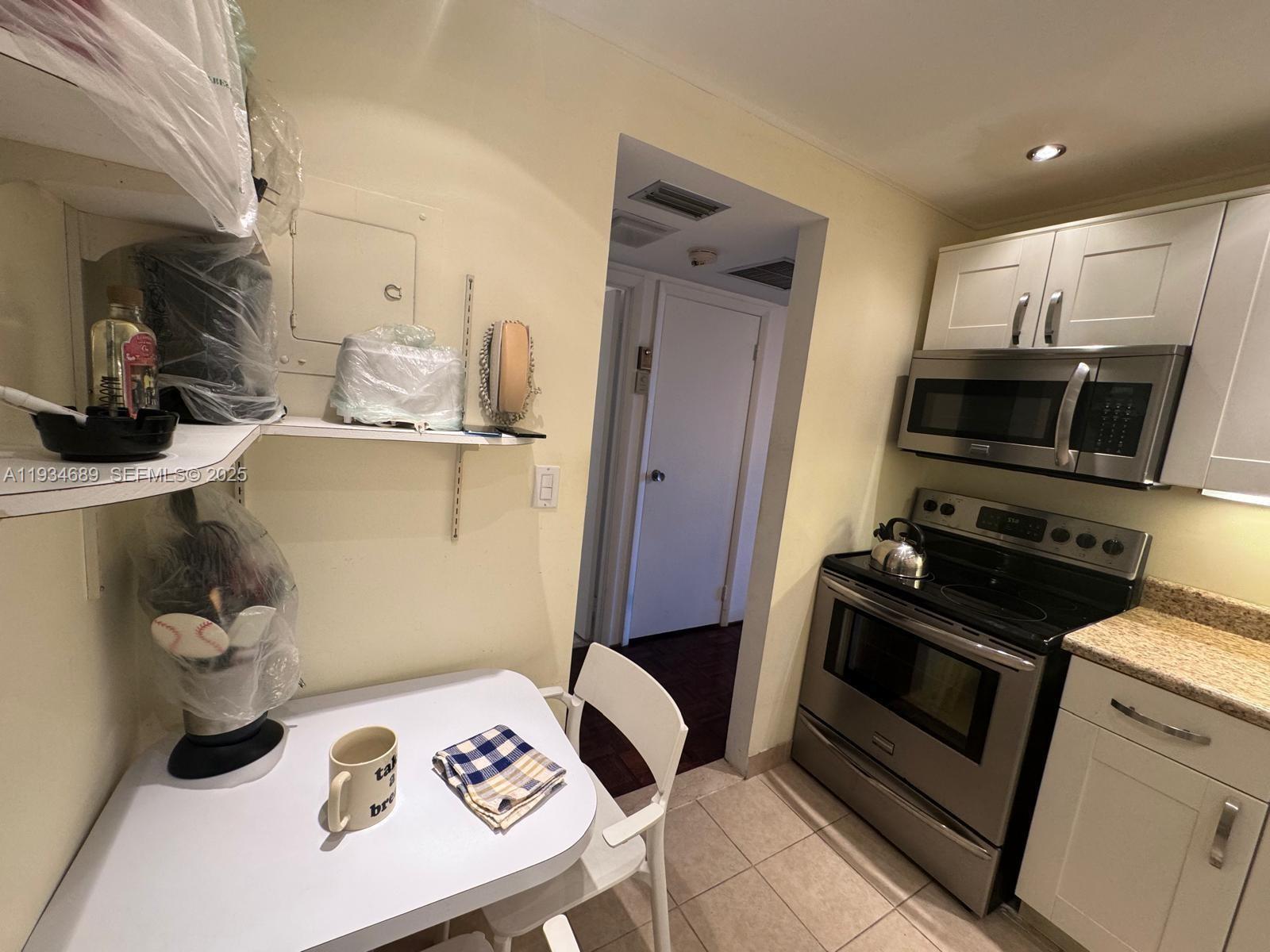 Photo of 20335 Country Club Dr  #1105, Aventura, Florida, 33180 - 