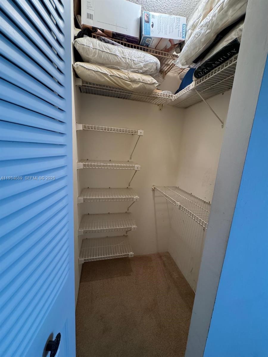 Photo of 20335 Country Club Dr  #1105, Aventura, Florida, 33180 - 