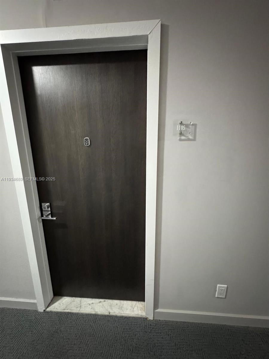 Photo of 20335 Country Club Dr  #1105, Aventura, Florida, 33180 - 