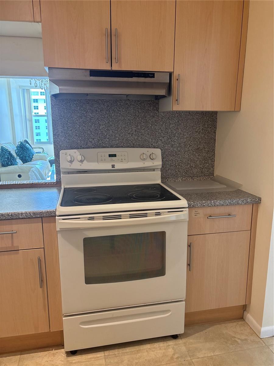 Photo of 1825 Ocean Dr #12, Hallandale Beach, Florida, 33009 -