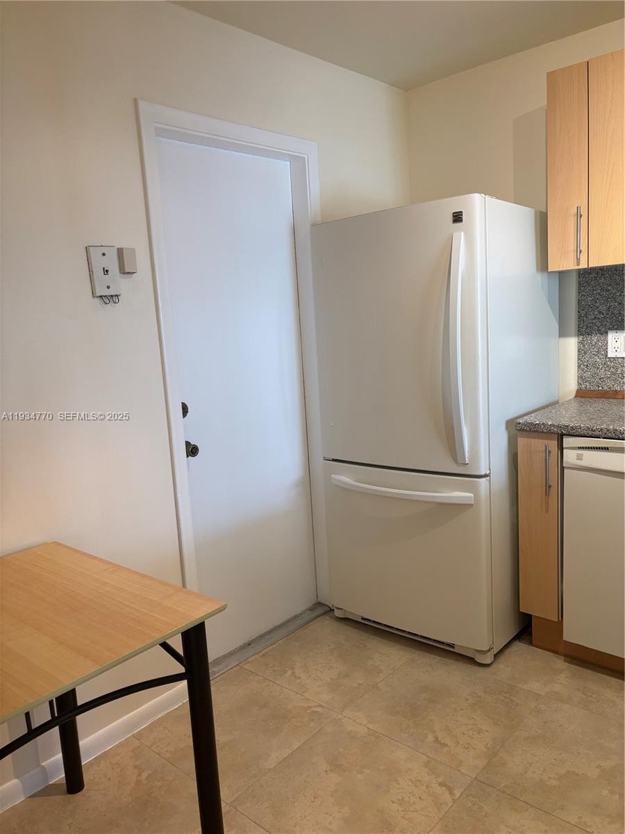 Photo of 1825 Ocean Dr #12, Hallandale Beach, Florida, 33009 -