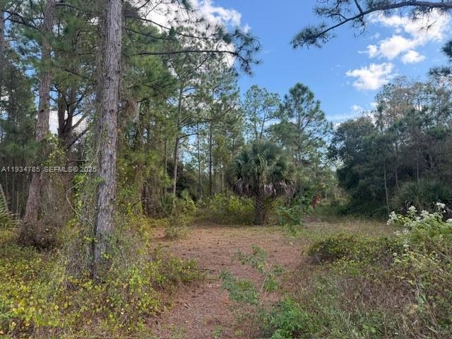   /   sq. ft. $ 2025-12-23 0 foto