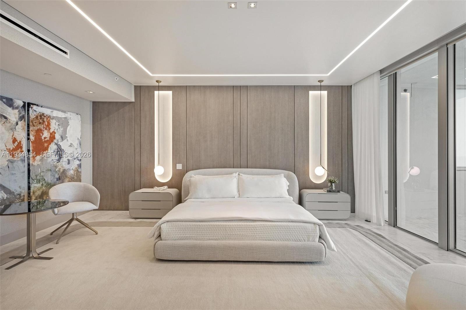 4003/4004 5 / 8 3252 sq. ft. $ 2025-12-23 0 Photo