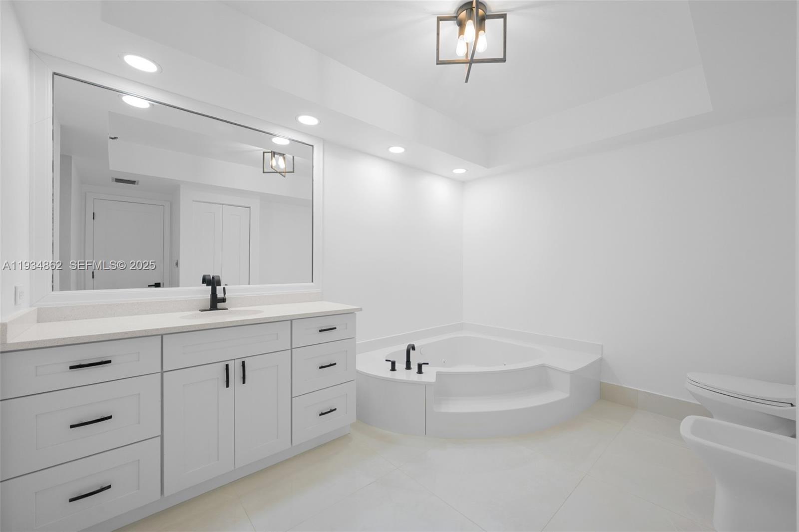 Photo of 20281 Country Club Dr  #501, Aventura, Florida, 33180 - 