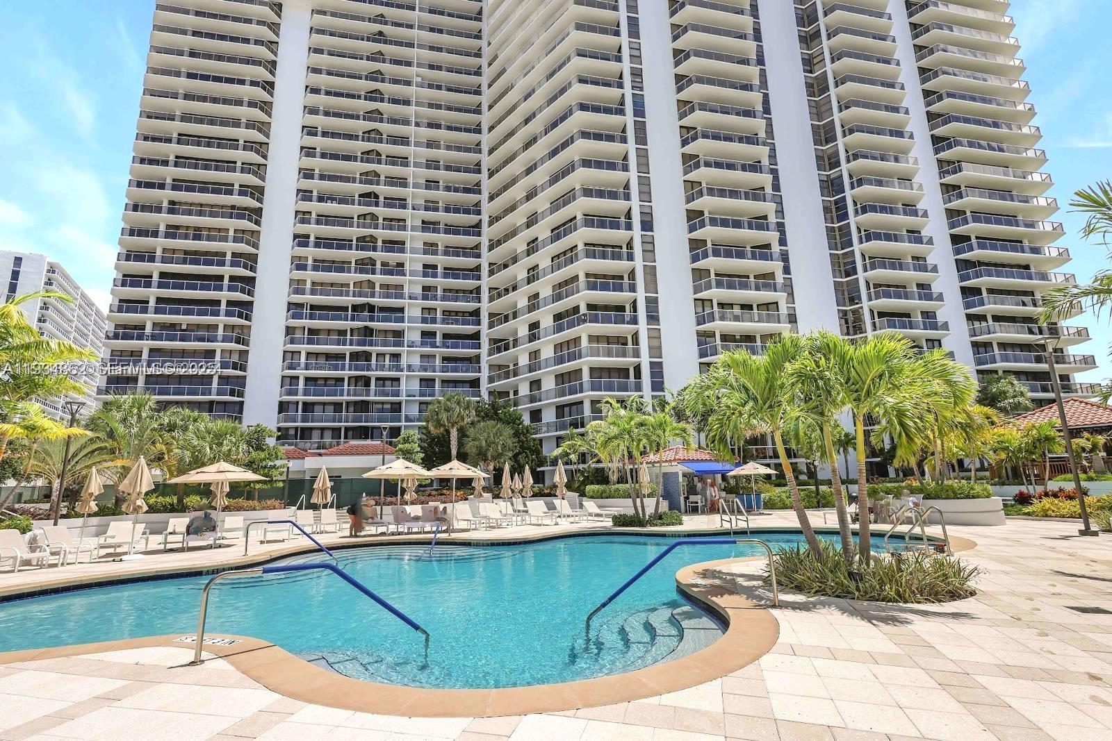 Photo of 20281 Country Club Dr  #501, Aventura, Florida, 33180 - 