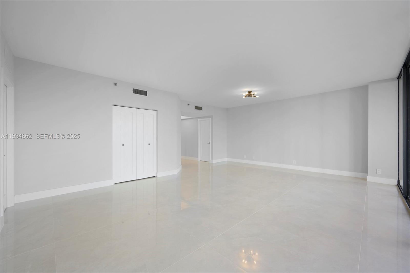 Photo of 20281 Country Club Dr  #501, Aventura, Florida, 33180 - 