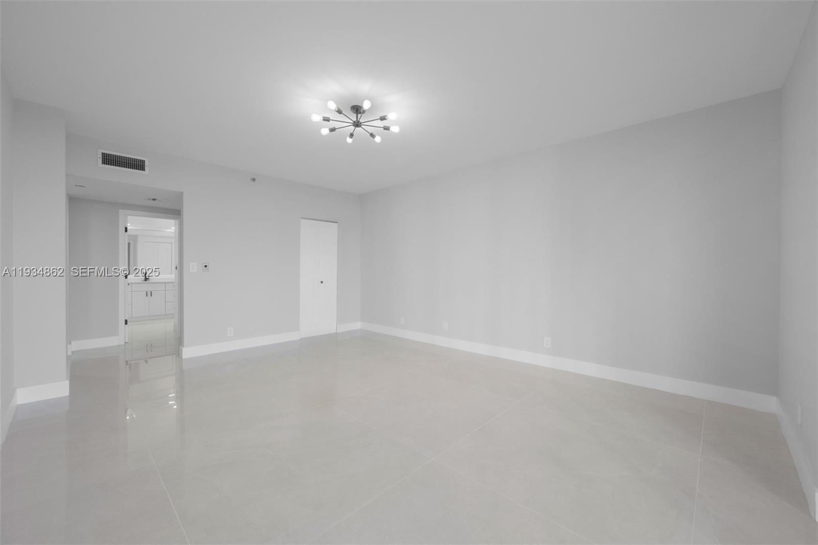 Photo of 20281 Country Club Dr  #501, Aventura, Florida, 33180 - 