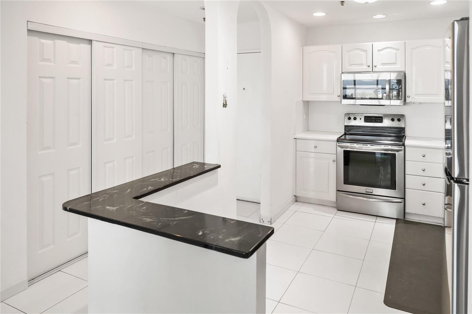 Photo of 20505 Country Club  #Ph33, Aventura, Florida, 33180 - Photo 14