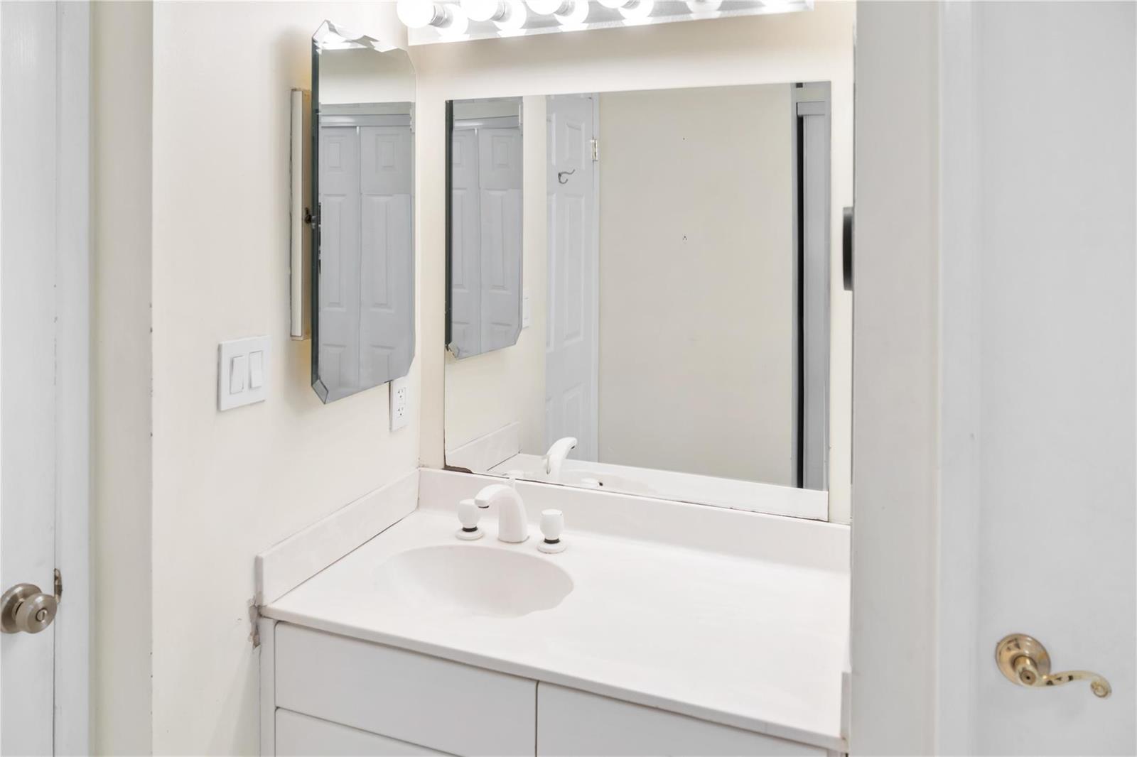 Photo of 20505 Country Club  #Ph33, Aventura, Florida, 33180 - Photo 26