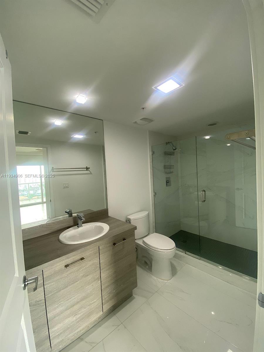 Photo of 400 Sunny Isles Blvd  #1616, Sunny Isles Beach, Florida, 33160 - 