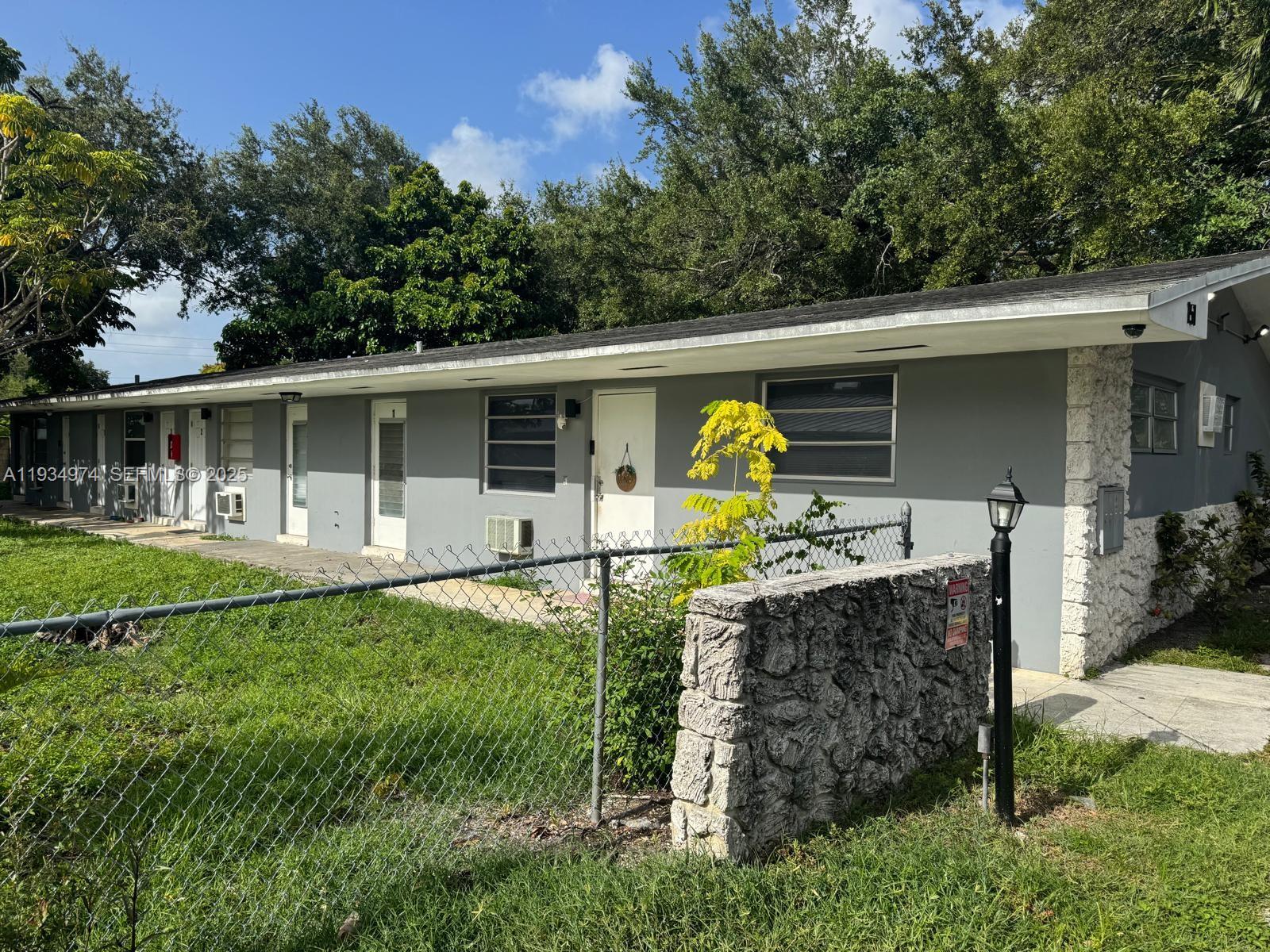 Ver detalles / 3185 sq. ft. $ 2025-12-23 0 foto