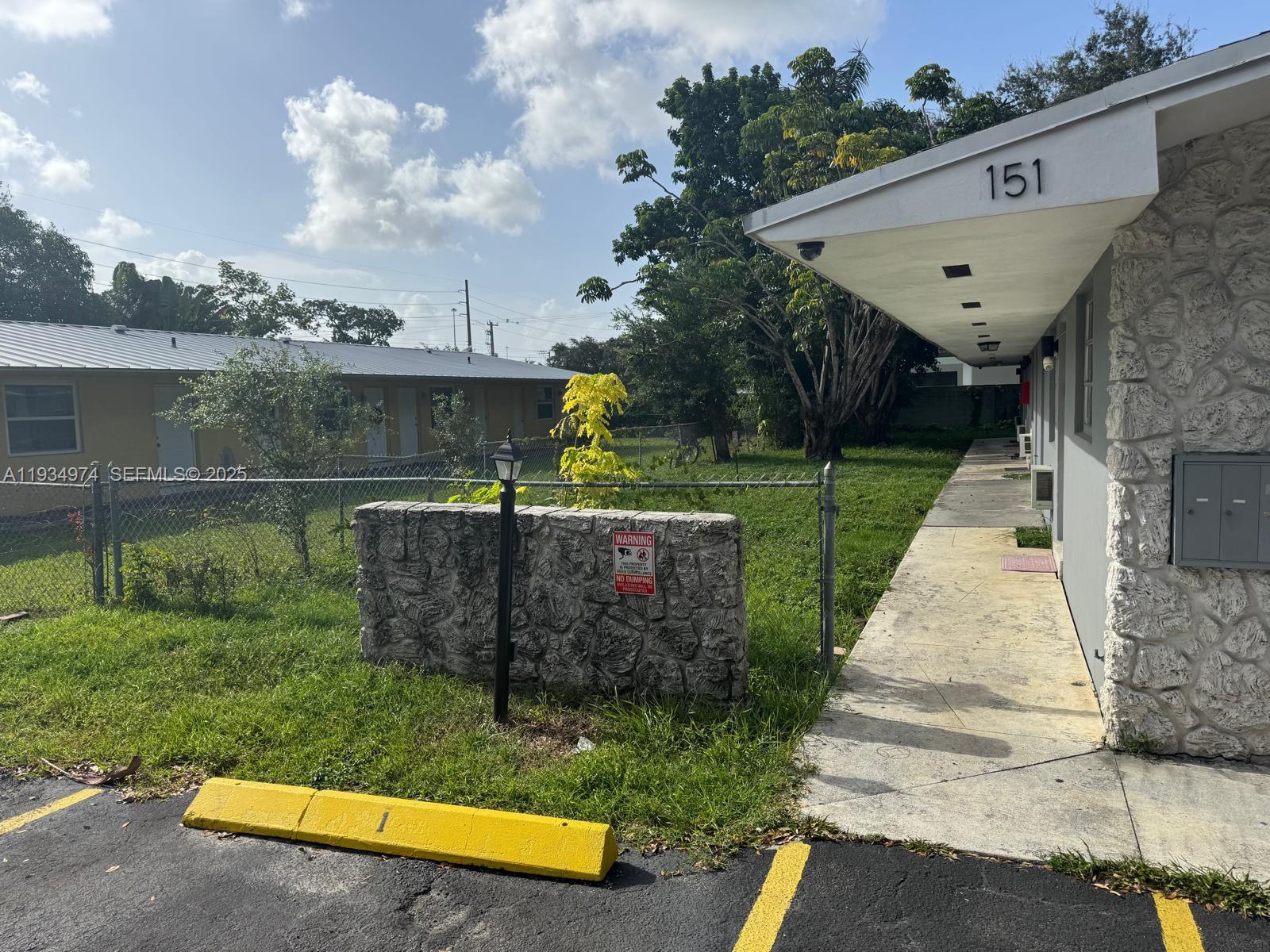 Ver detalles / 3185 sq. ft. $ 2025-12-23 0 foto