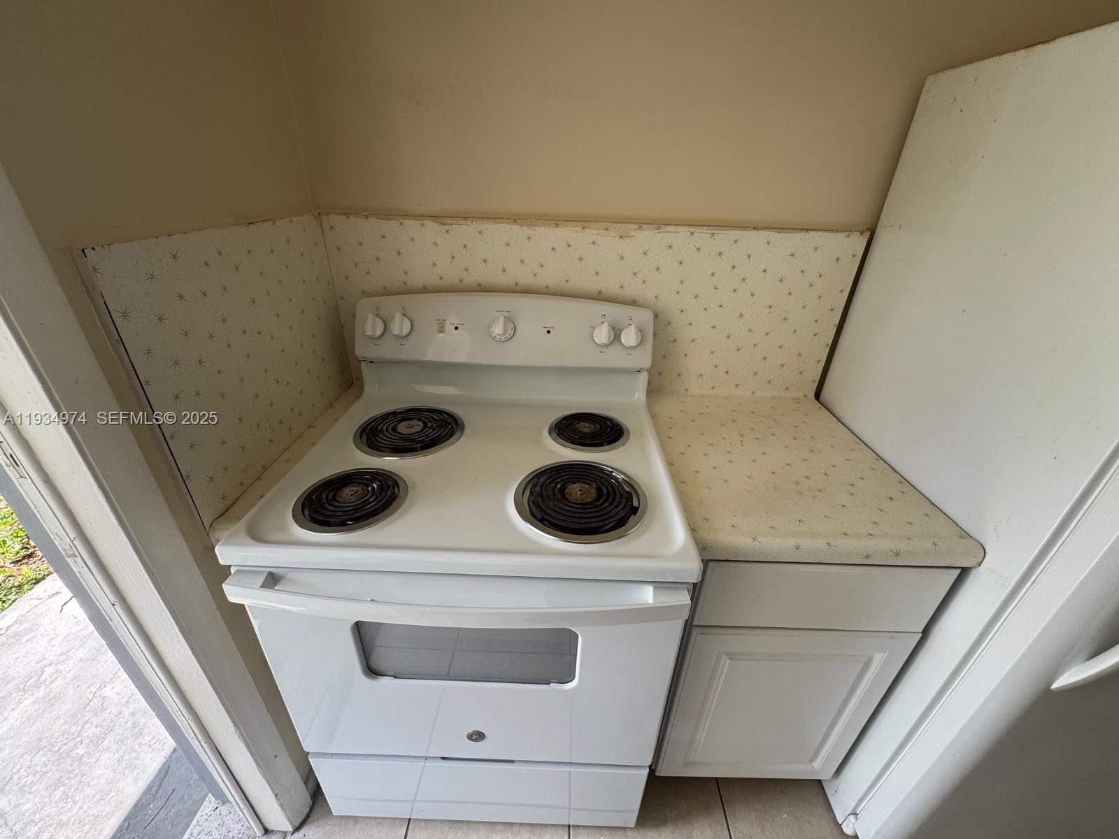 Ver detalles / 3185 sq. ft. $ 2025-12-23 0 foto