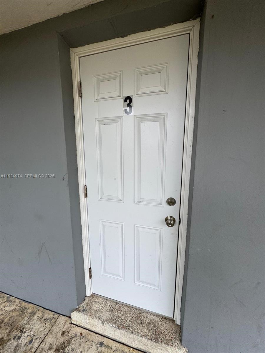 Ver detalles / 3185 sq. ft. $ 2025-12-23 0 foto