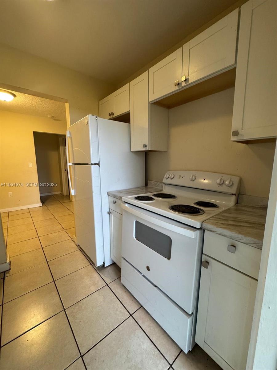 Ver detalles / 3185 sq. ft. $ 2025-12-23 0 foto