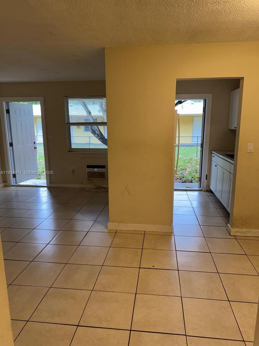 Ver detalles / 3185 sq. ft. $ 2025-12-23 0 foto