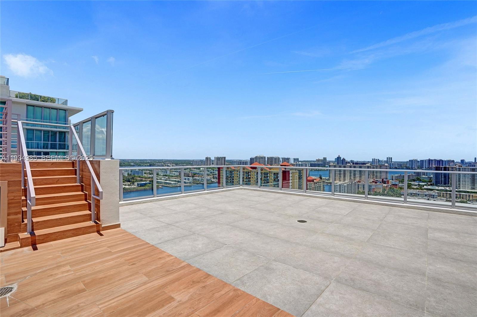 4-TS-04 4 / 5 4695 sq. ft. $ 2025-12-23 0 Photo