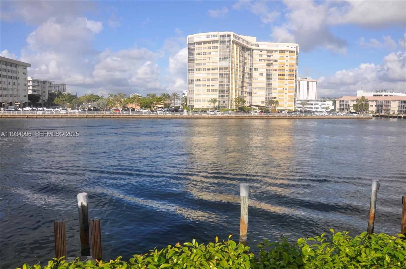 Photo of 1865 Ocean Dr #9I, Hallandale Beach, Florida, 33009 -