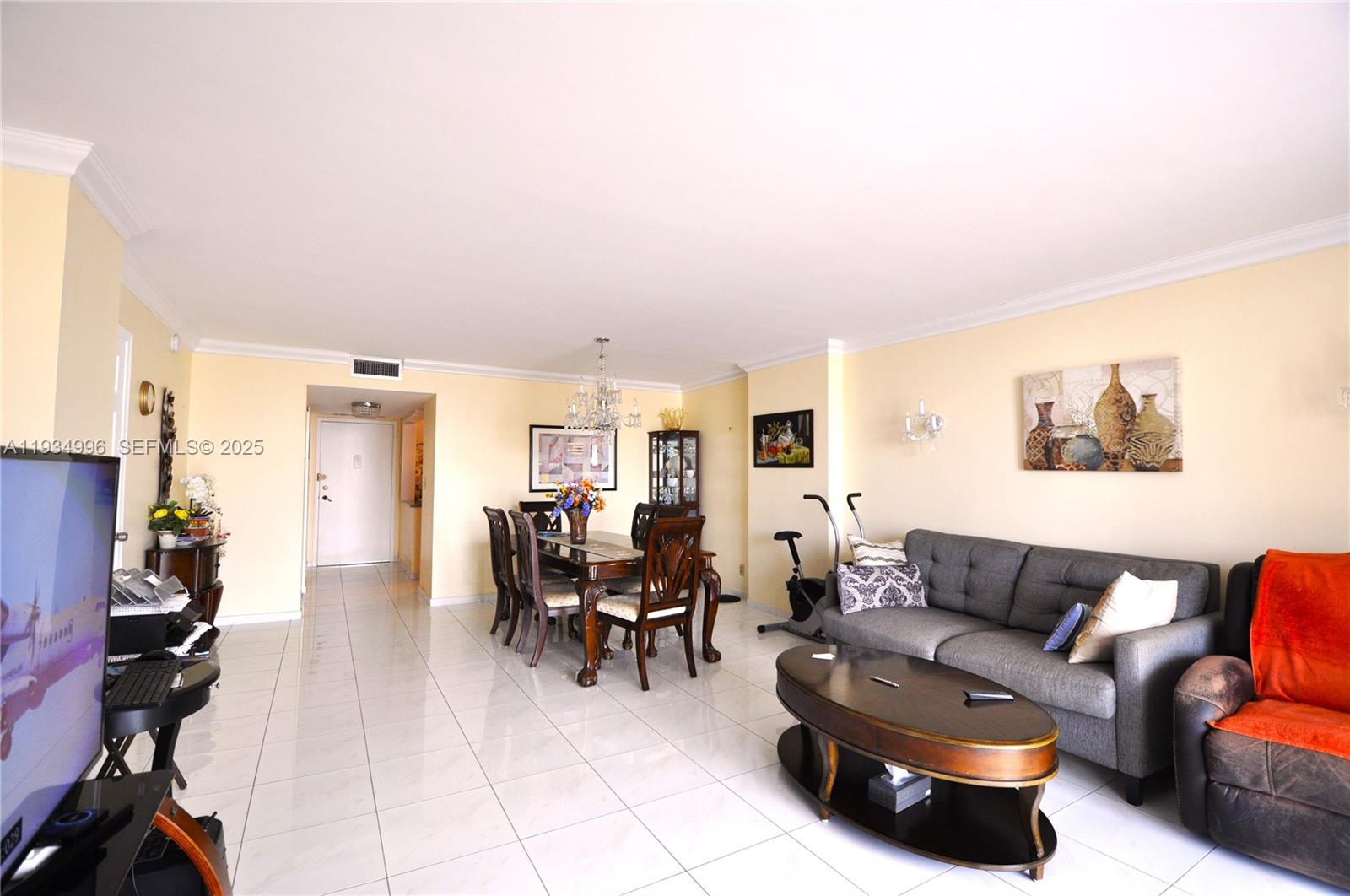 Photo of 1865 Ocean Dr #9I, Hallandale Beach, Florida, 33009 -