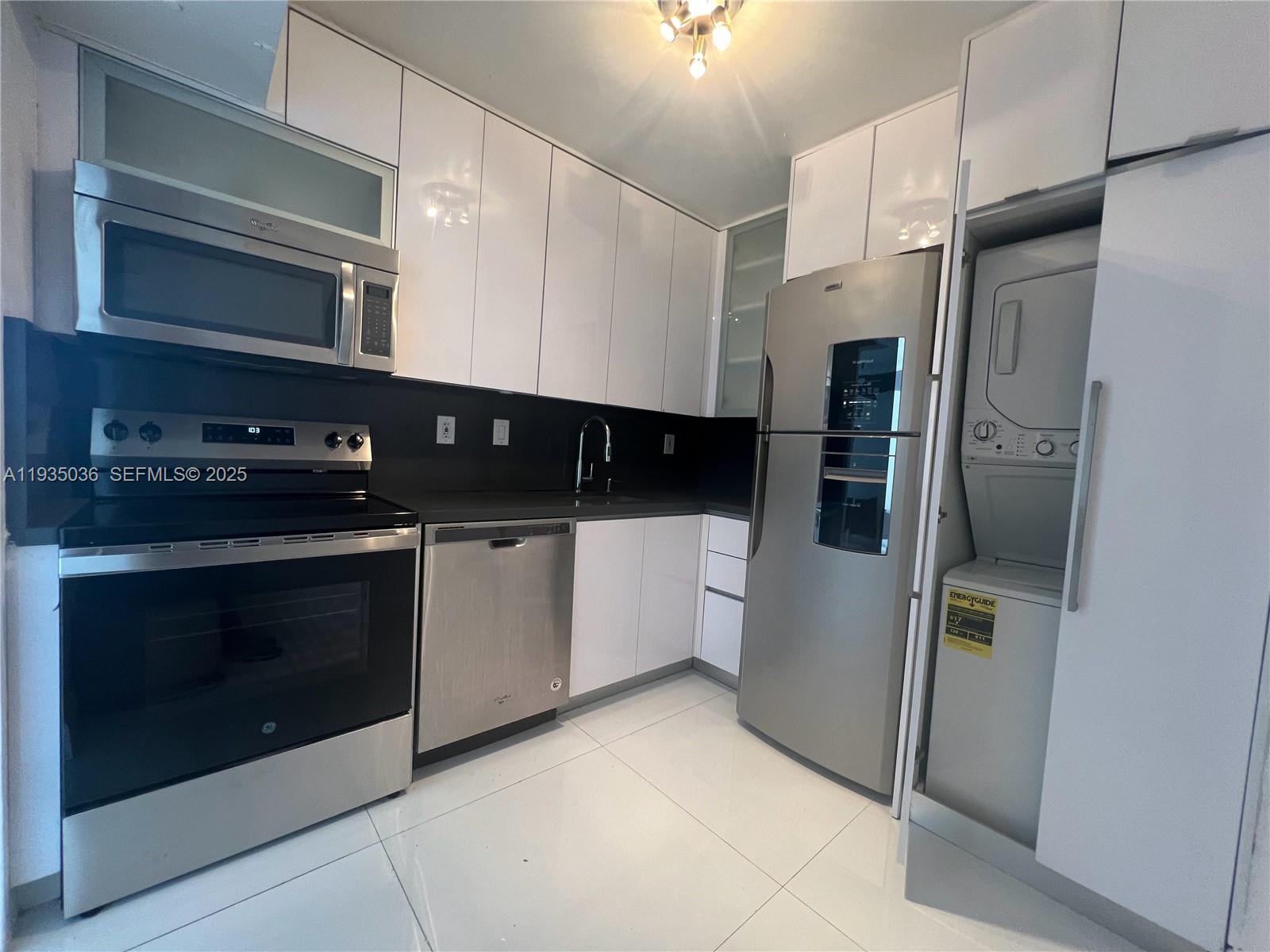 Photo of 3731 Country Club Dr  #622, Aventura, Florida, 33180 - 