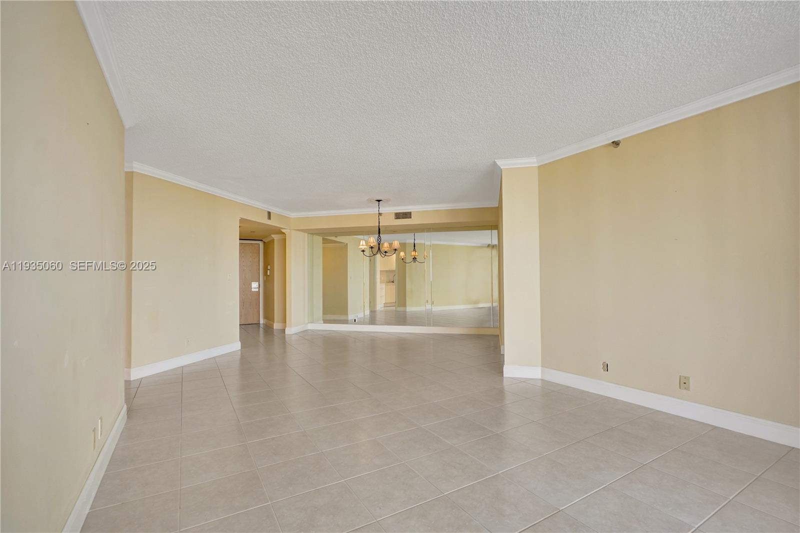 Photo of 20185 Country Club Dr  #2209, Aventura, Florida, 33180 - 