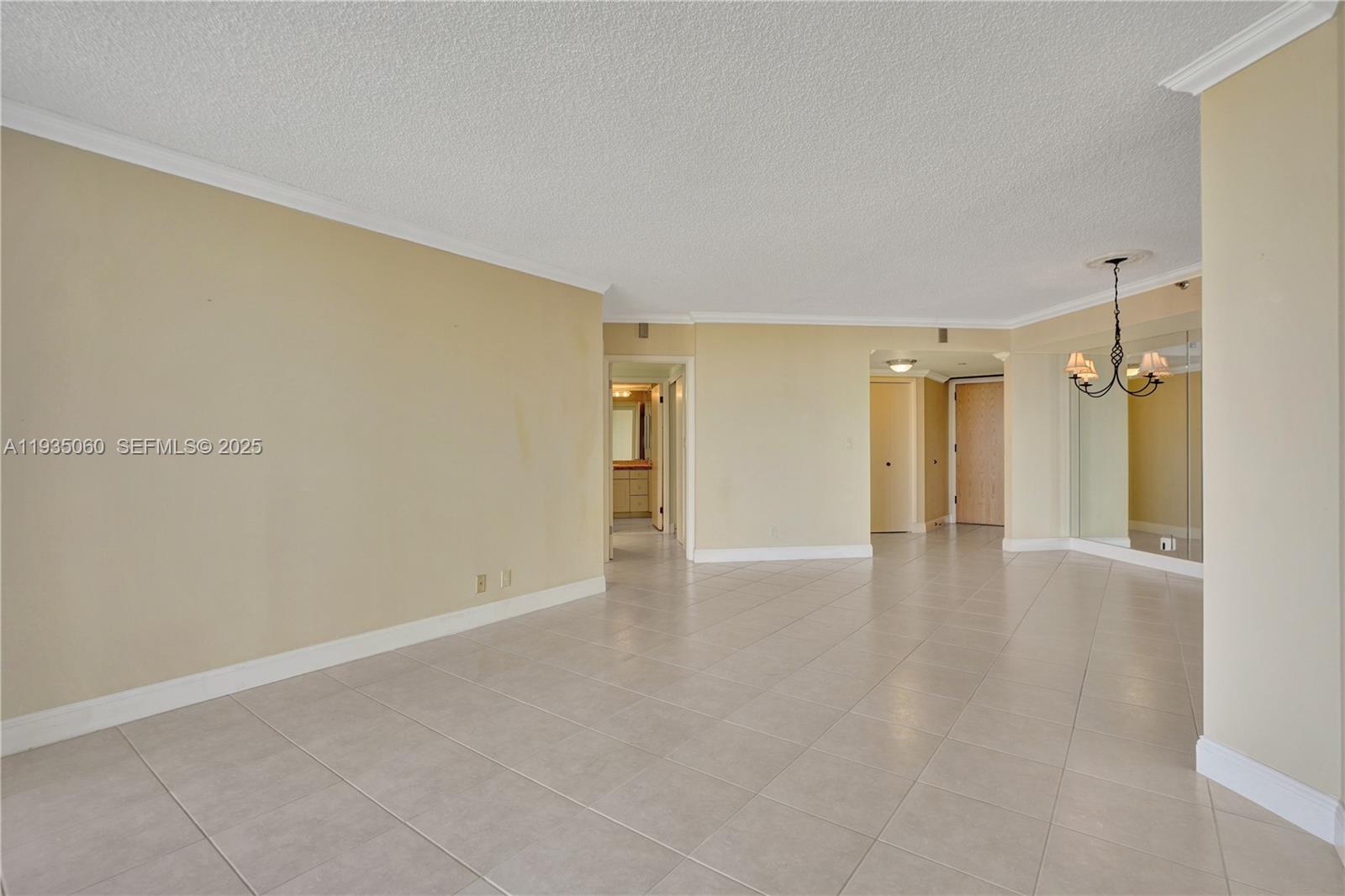 Photo of 20185 Country Club Dr  #2209, Aventura, Florida, 33180 - 