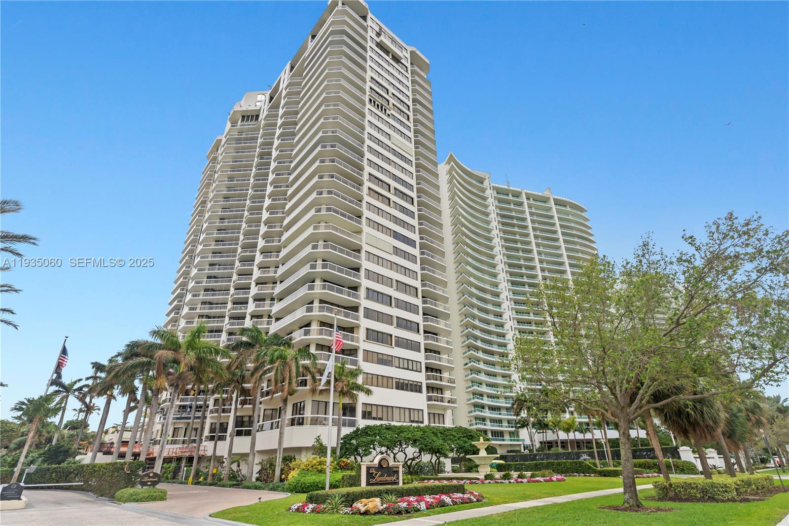 Photo of 20185 Country Club Dr  #2209, Aventura, Florida, 33180 - 