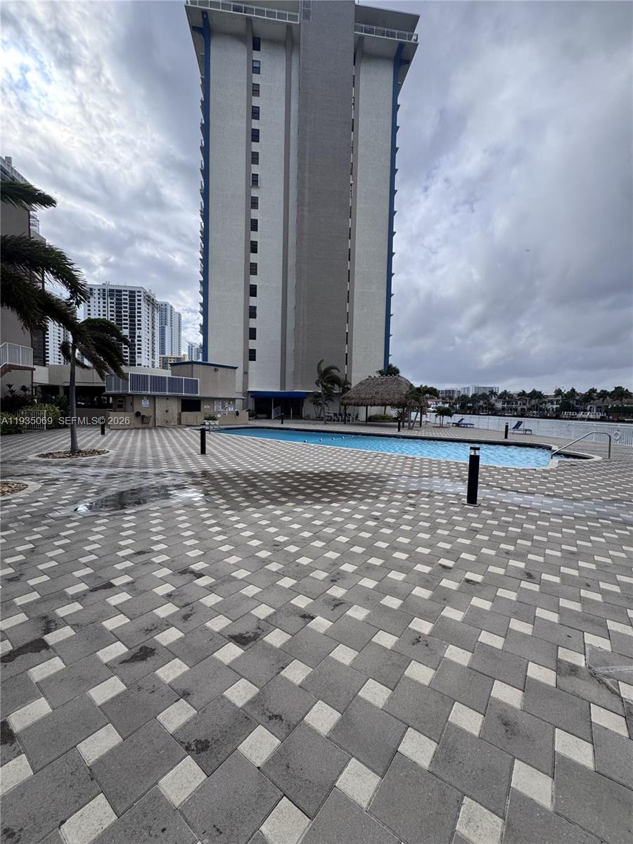 Photo of 1500 Ocean Dr  #10J, Hollywood, Florida, 33019 - 