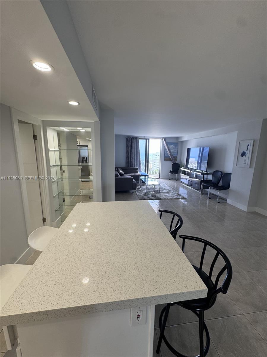 Photo of 1500 Ocean Dr  #10J, Hollywood, Florida, 33019 - 