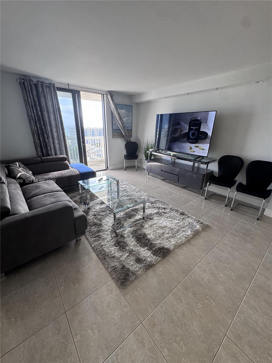 Photo of 1500 Ocean Dr  #10J, Hollywood, Florida, 33019 - 