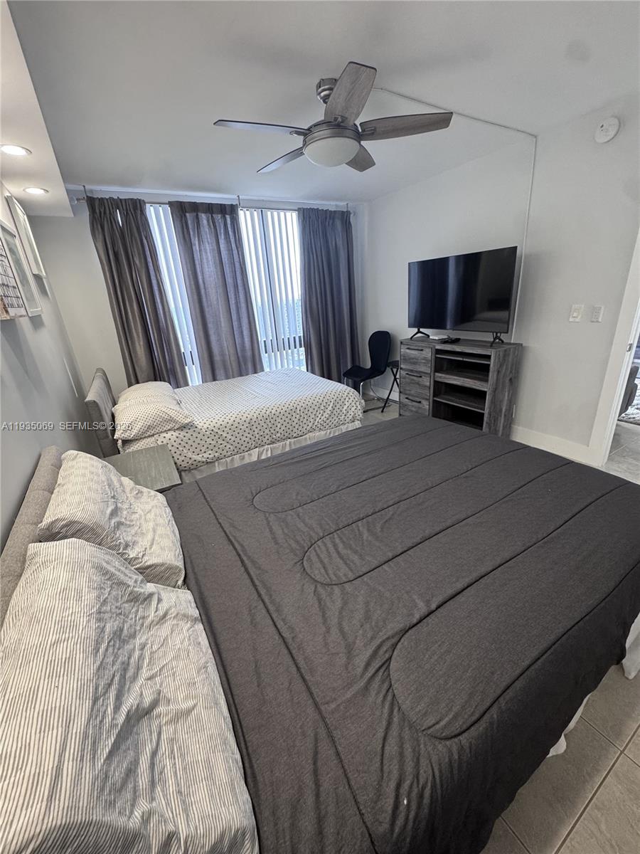 Photo of 1500 Ocean Dr  #10J, Hollywood, Florida, 33019 - 