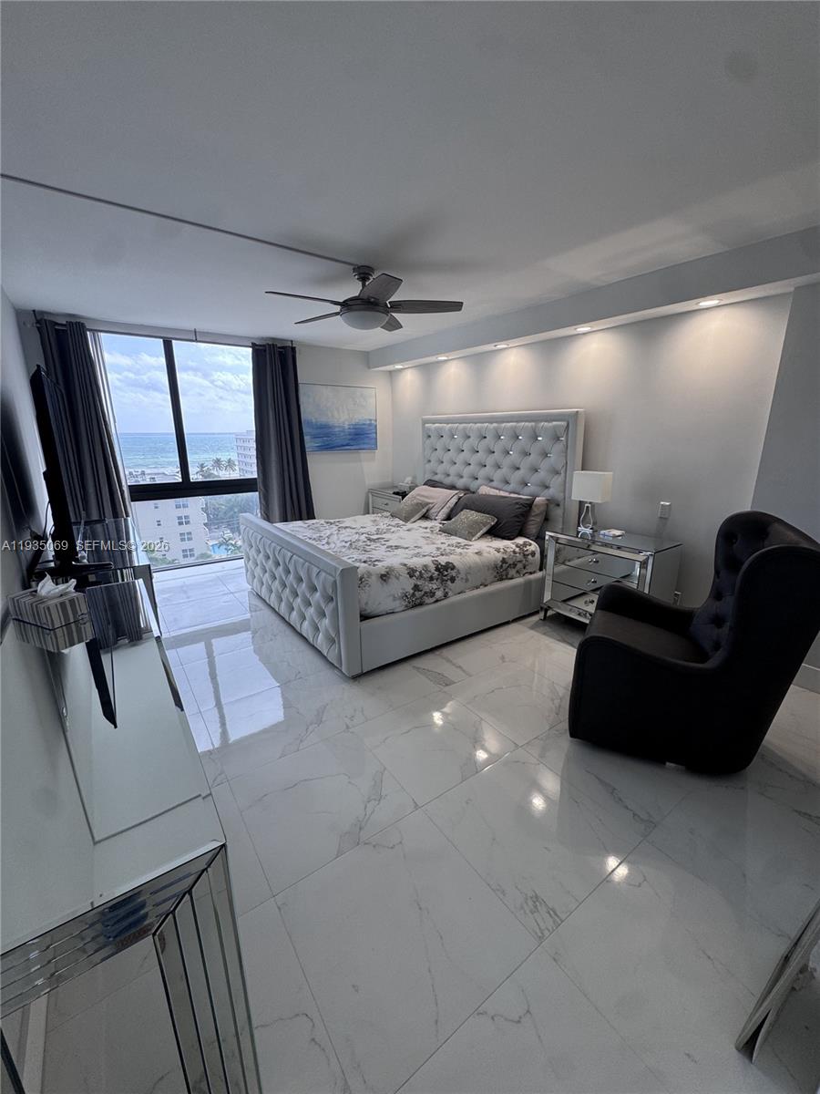 Photo of 1500 Ocean Dr  #10J, Hollywood, Florida, 33019 - 