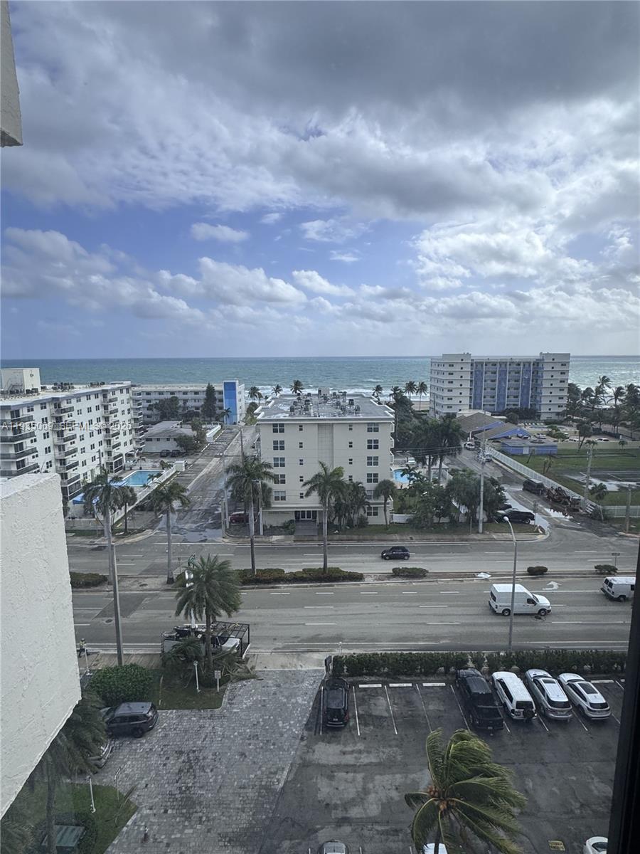Photo of 1500 Ocean Dr  #10J, Hollywood, Florida, 33019 - 