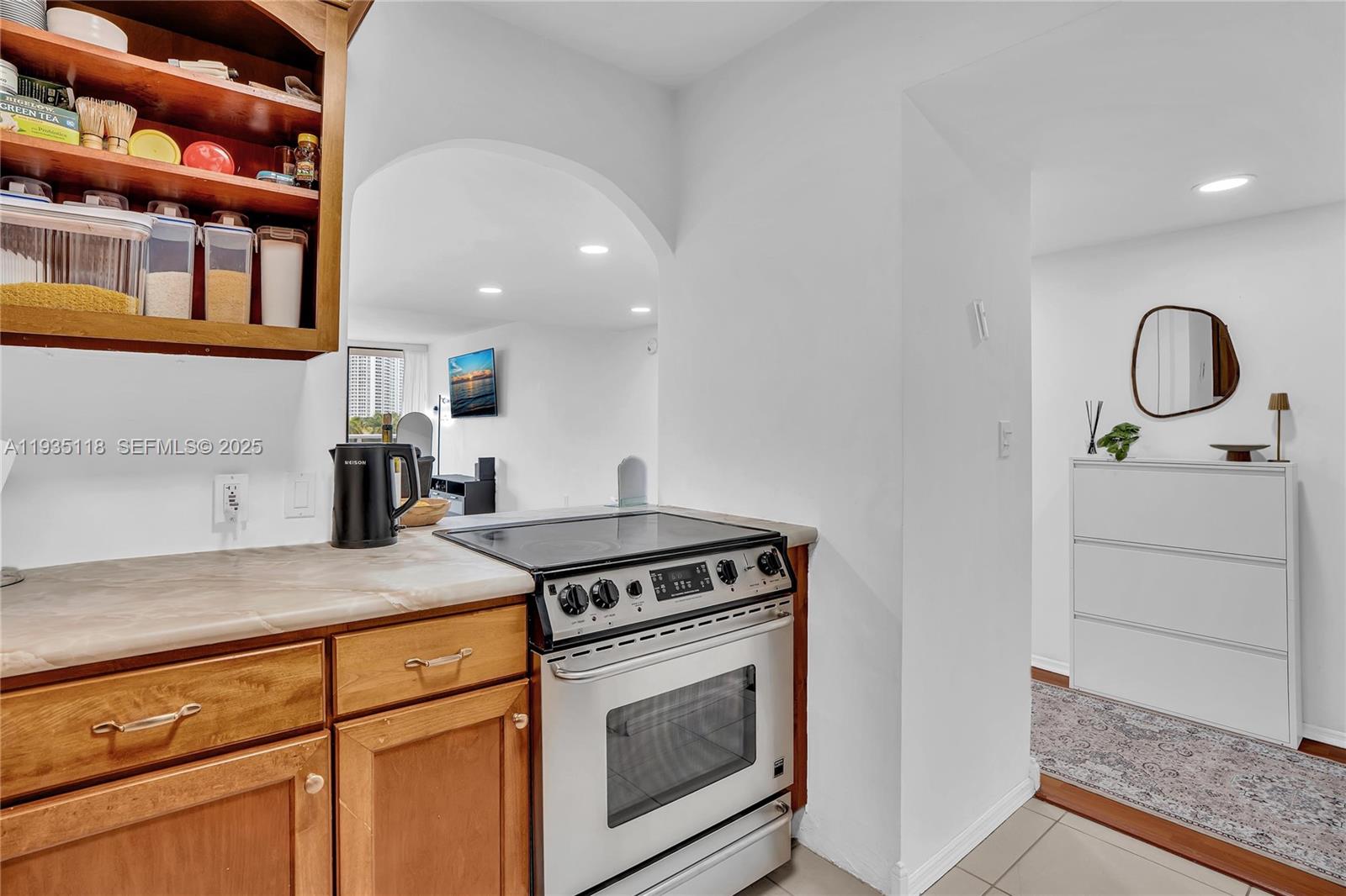 Photo of 3675 Country Club Dr #410, Aventura, Florida, 33180 -