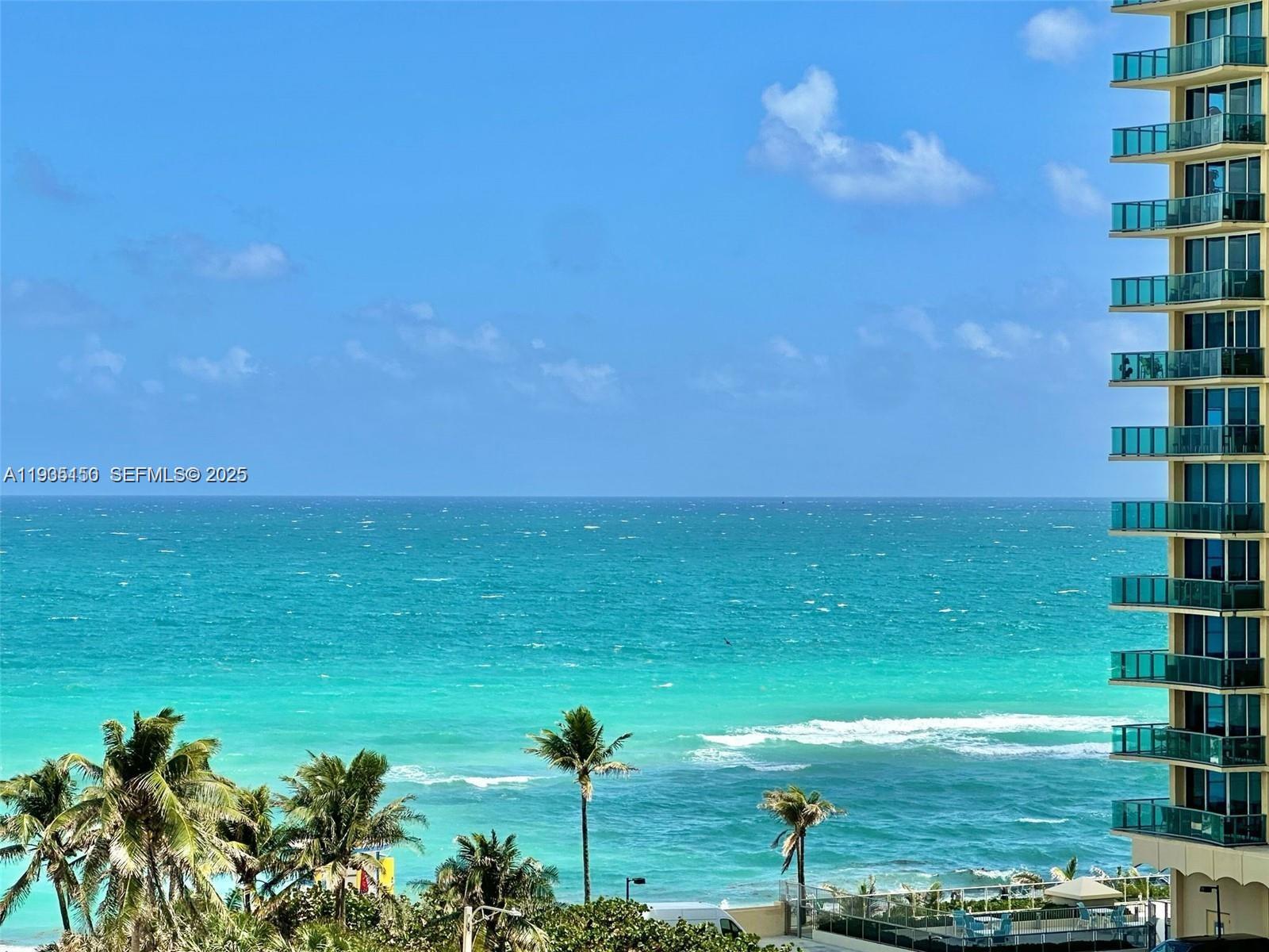 Photo of 2401 Ocean Dr  #707, Hollywood, Florida, 33019 - 