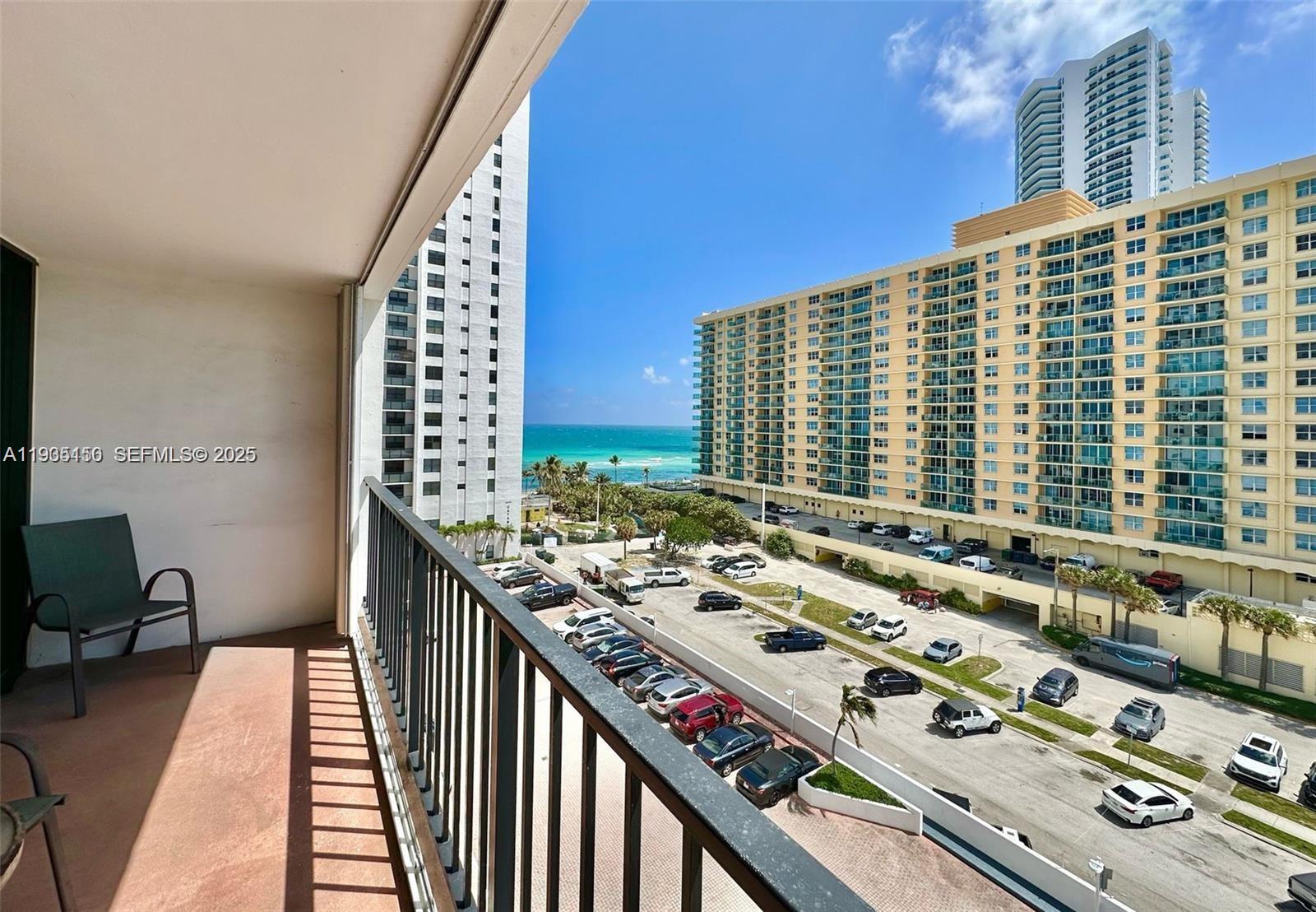 Photo of 2401 Ocean Dr  #707, Hollywood, Florida, 33019 - 