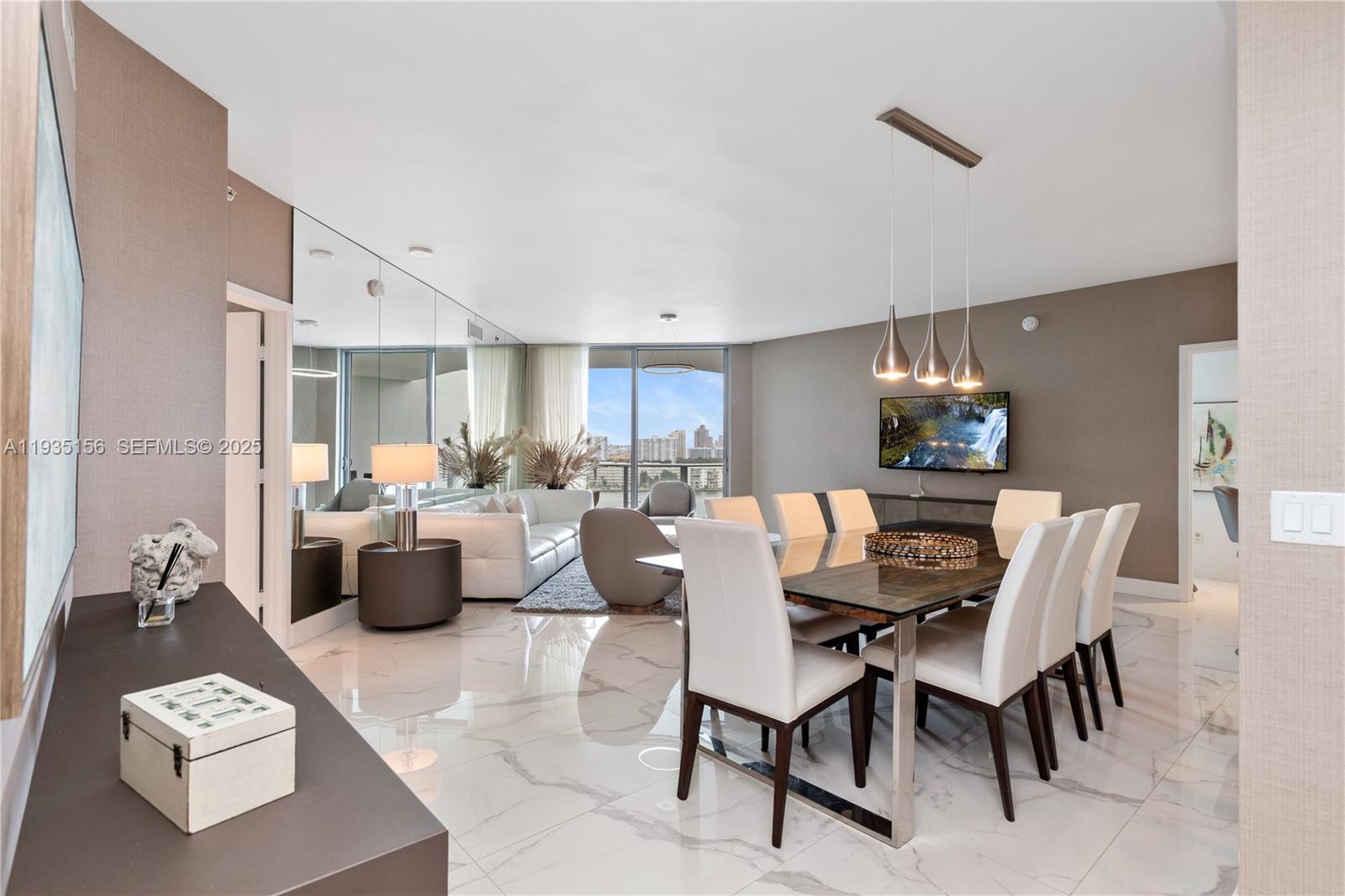 Photo of 17301 Biscayne Blvd #908, North Miami Beach, Florida, 33160 -