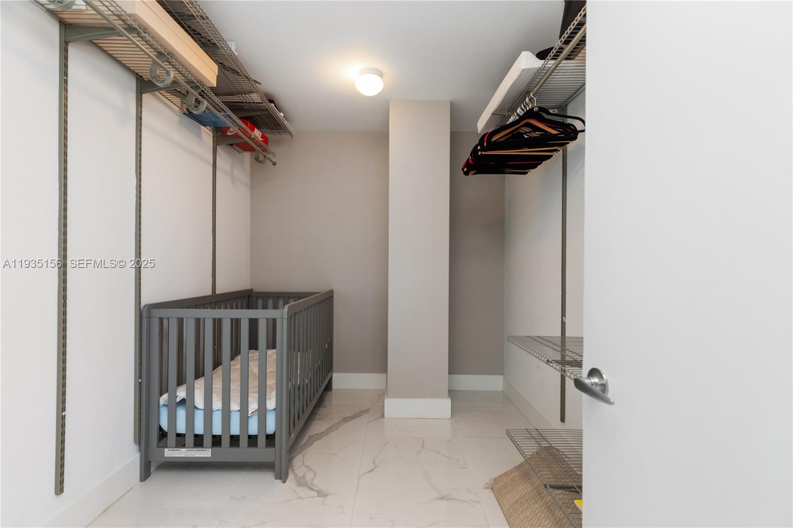 Photo of 17301 Biscayne Blvd #908, North Miami Beach, Florida, 33160 - Primary Closet