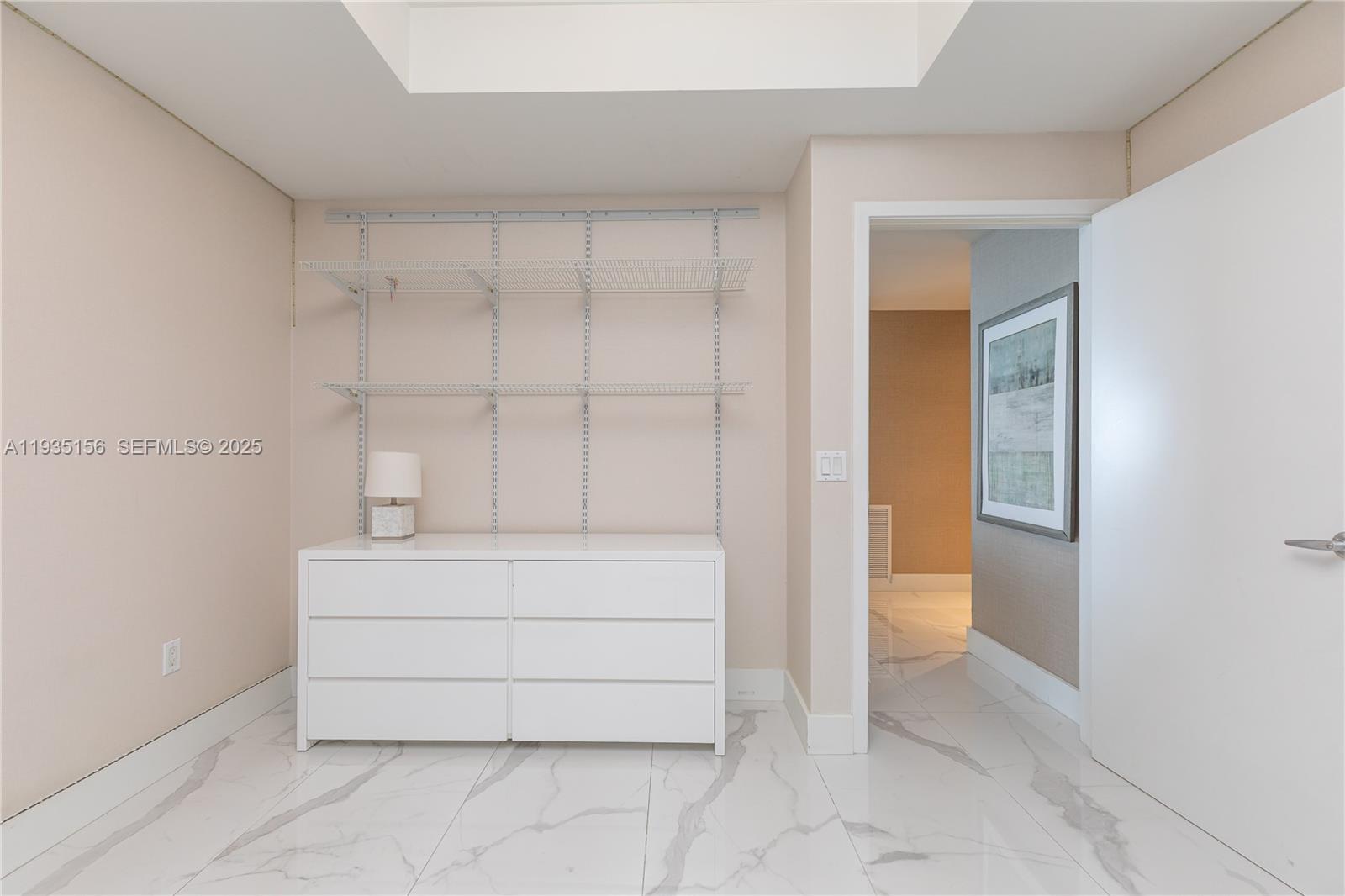 Photo of 17301 Biscayne Blvd #908, North Miami Beach, Florida, 33160 - Den enclosed/third bedroom