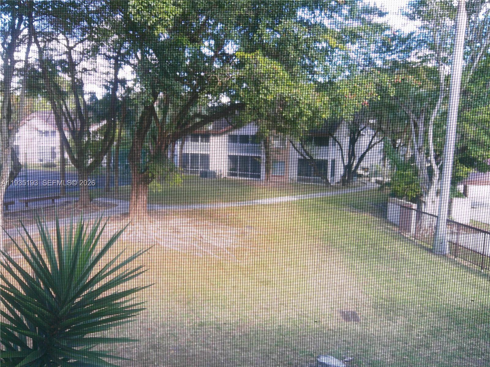 Ver detalles 9215 2 / 2 1312 sq. ft. $ 2026-06-01 0 foto