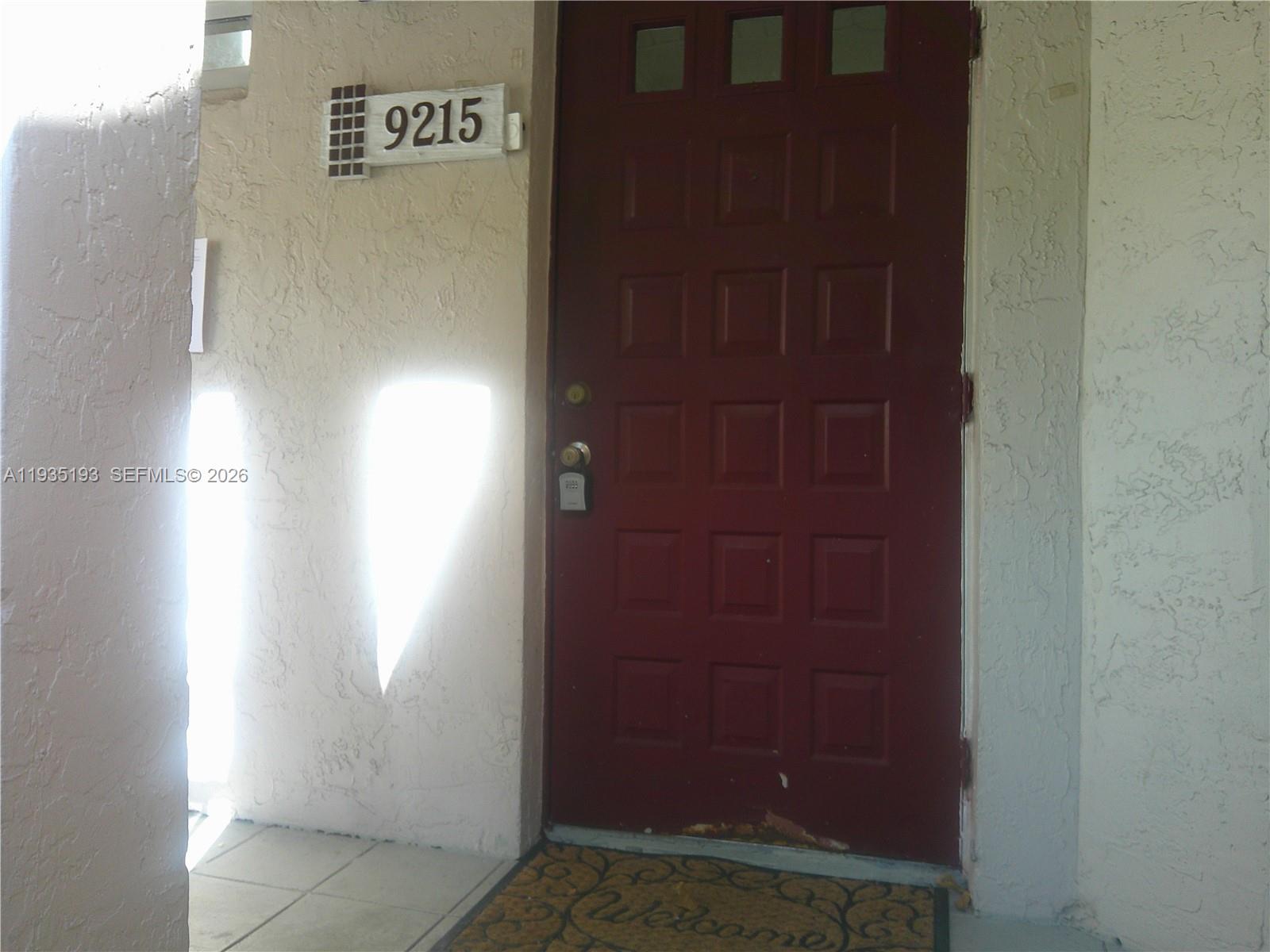 Ver detalles 9215 2 / 2 1312 sq. ft. $ 2026-06-01 0 foto