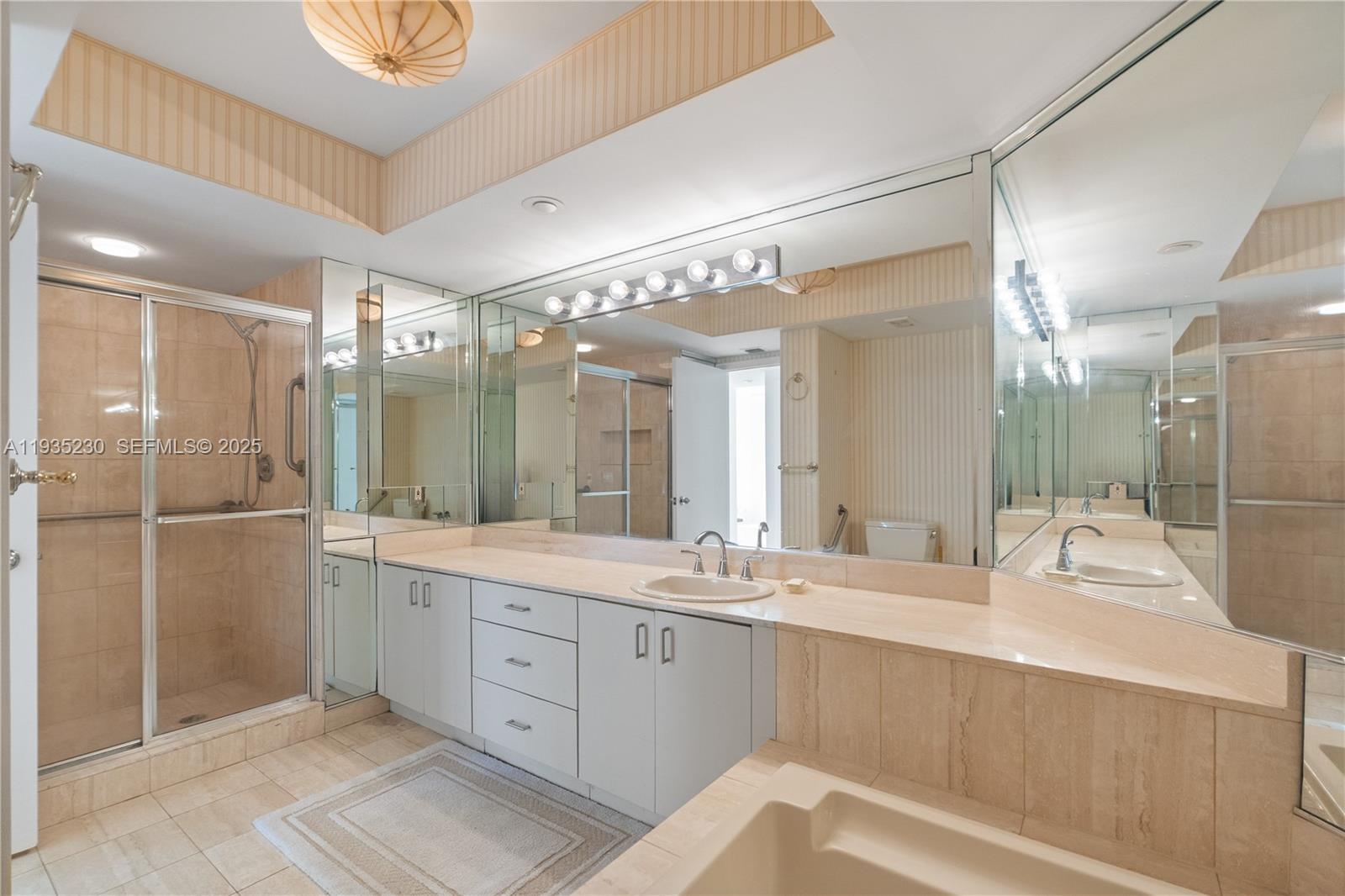 See details 3002 3 / 3 1900 sq. ft. $ 2025-12-25 0 Photo