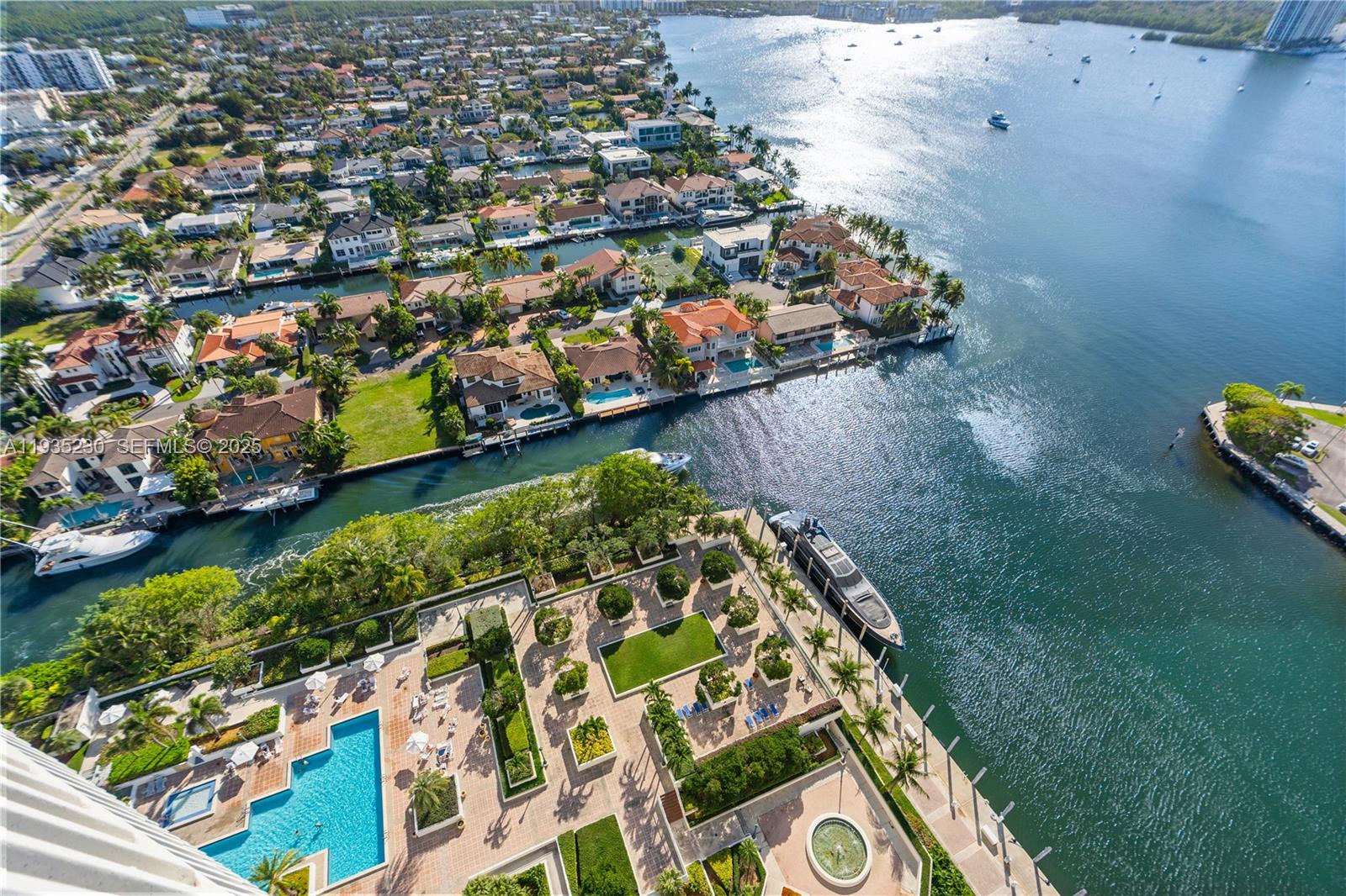 See details 3002 3 / 3 1900 sq. ft. $ 2025-12-25 0 Photo