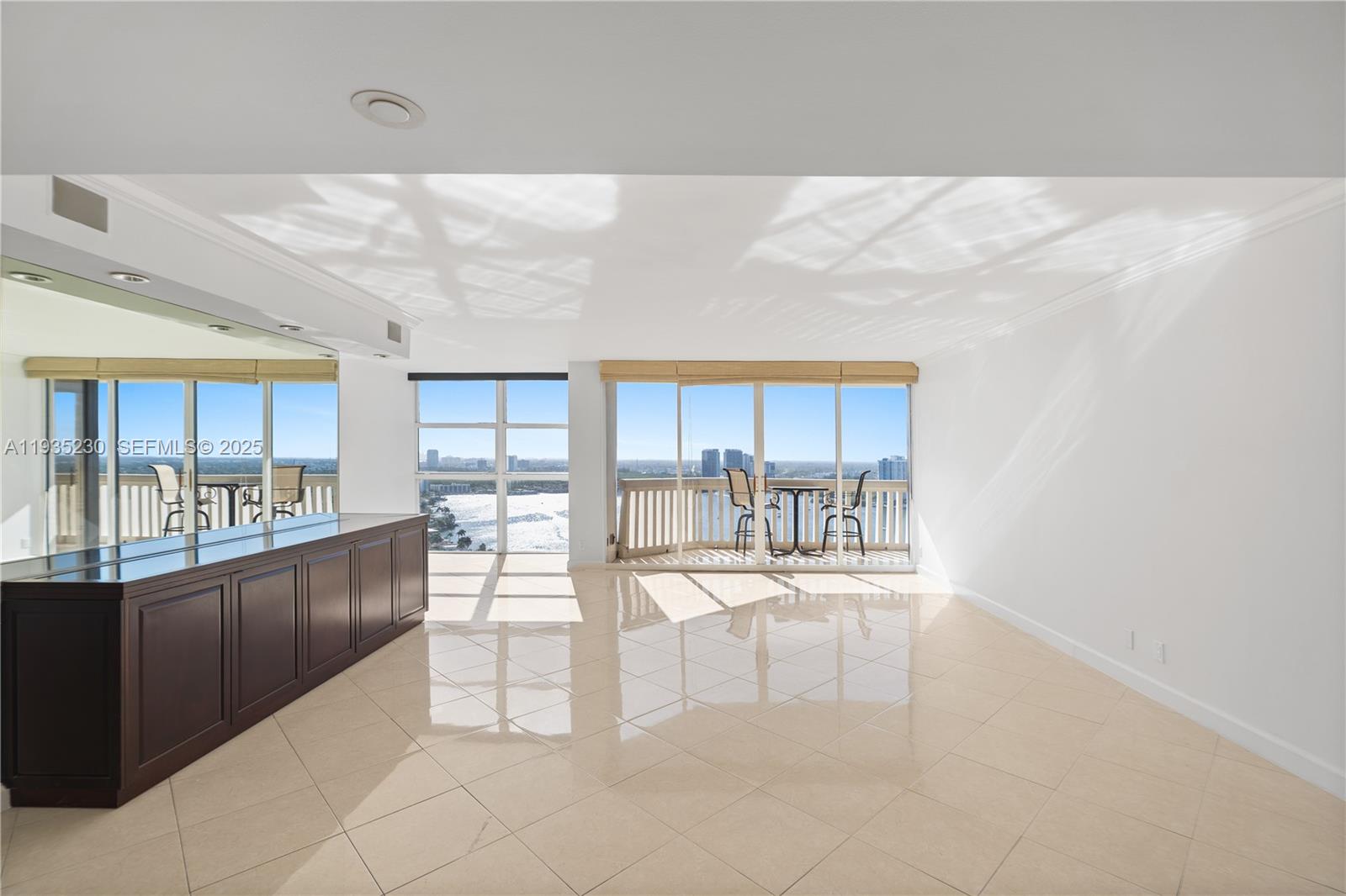 See details 3002 3 / 3 1900 sq. ft. $ 2025-12-25 0 Photo