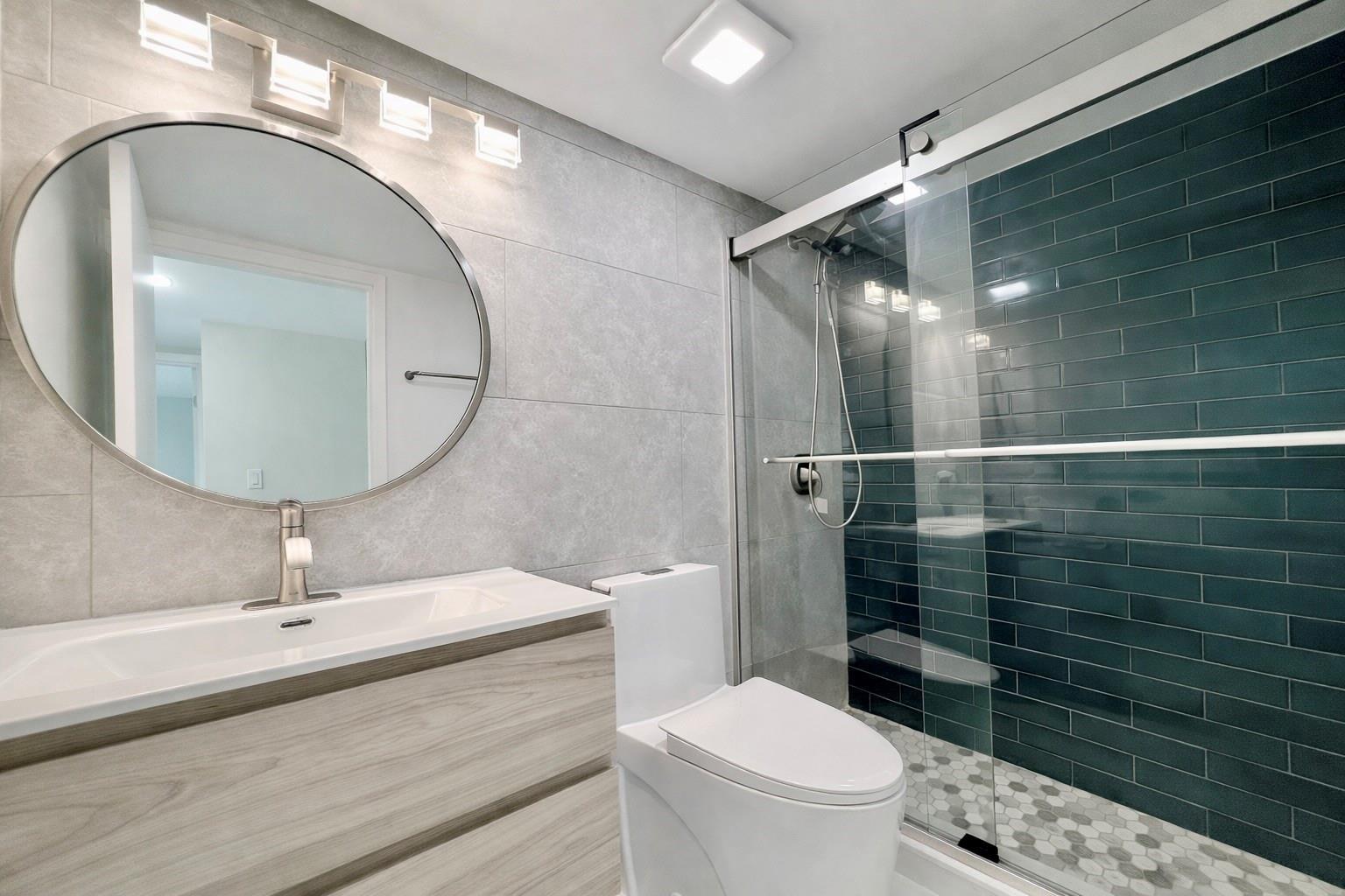 Photo of 16919 Bay  #911, Sunny Isles Beach, Florida, 33160 - Photo 18