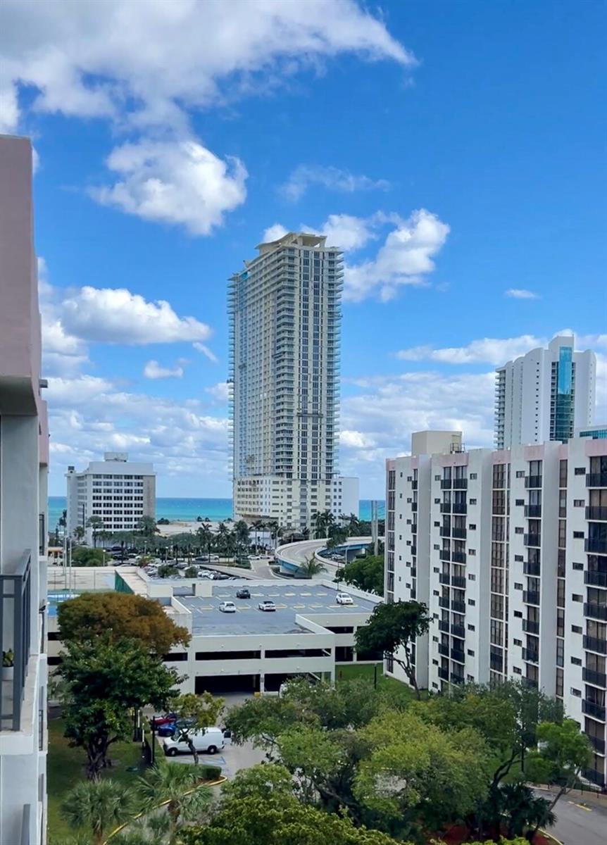 Photo of 16919 Bay  #911, Sunny Isles Beach, Florida, 33160 - IMG_9127