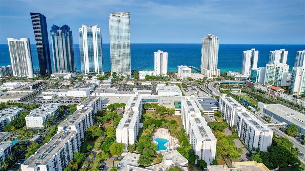 Photo of 16919 Bay  #911, Sunny Isles Beach, Florida, 33160 - Photo 30